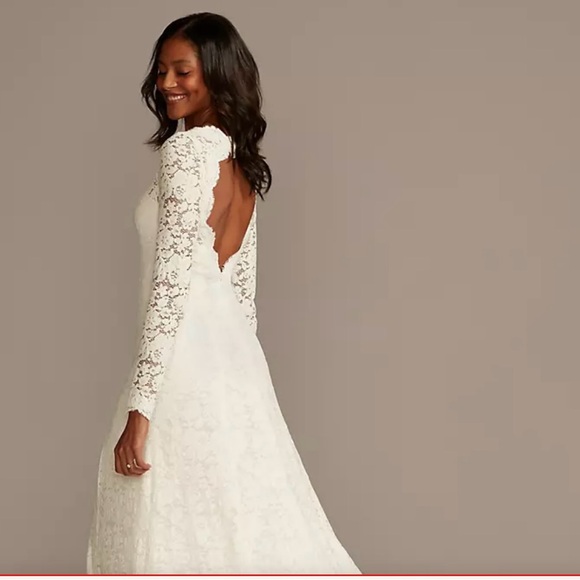 David’s Bridal sweetheart front with open back wedding dress. Gently used. - Picture 3 of 9